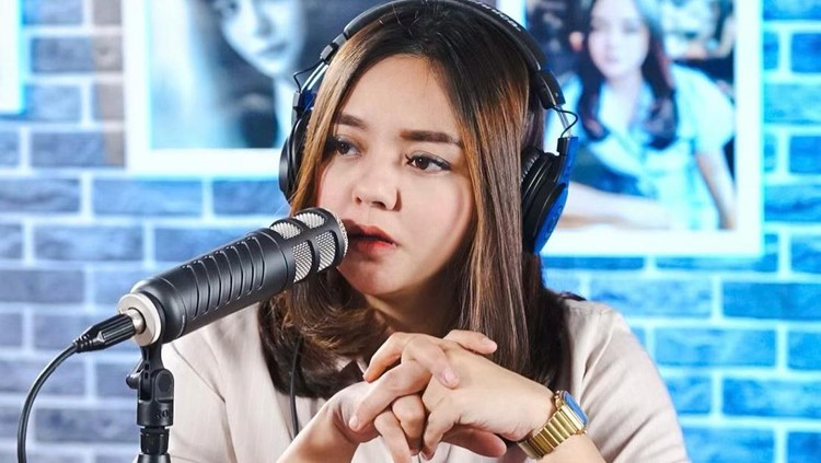 Gita Sinaga Gita Sinaga