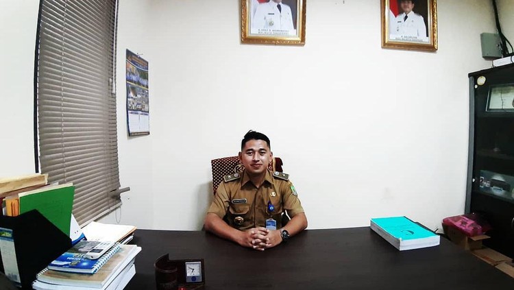Ian, Berhasil Jadi Lurah di Usia 27 Tahun
