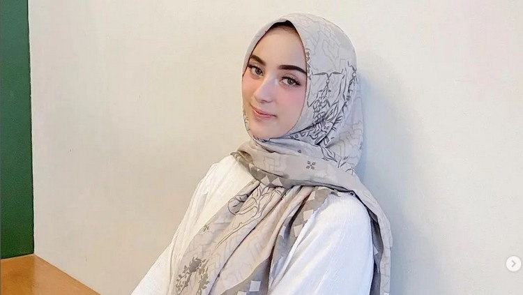 istri doni salmanan.