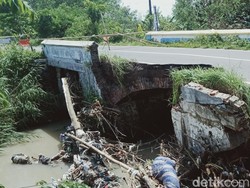 Jembatan Menuju Umbul Ponggok Klaten Rusak, Kapan Diperbaiki?