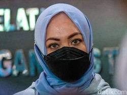 Angelina Sondakh Cerita Sulitnya Fokus Ibadah dari Balik Jeruji Besi