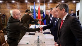 Kremlin: Rusia-Ukraina Belum Teken Kesepakatan di Negosiasi Kedua