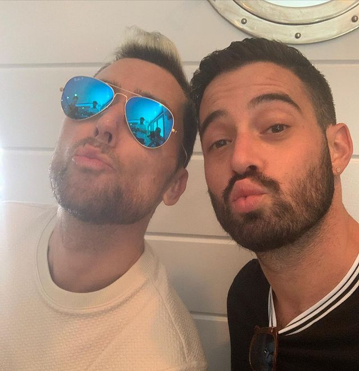 Potret Lance Bass & Suami Gay