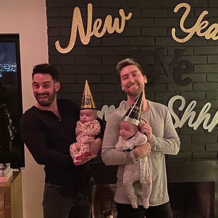 Potret Lance Bass & Suami Gay