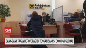VIDEO: Bank-Bank Rusia Beroperasi di Tengah Sanksi Ekonomi Global