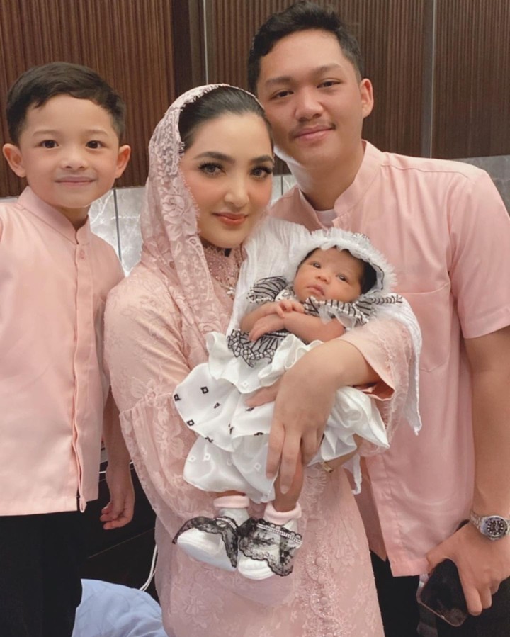 Akikah Ameena anak Atta Halilintar dan Aurel