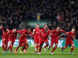 Liverpool Makin Lapar Gelar