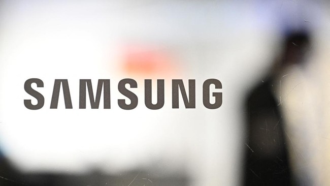 Samsung Electronics Indonesia menilai keputusan pemerintah mencabut PPKM memberi angin segar bagi dunia usaha.
