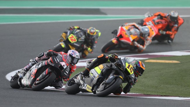 Jorge Martin sukses meraih pole MotoGP Qatar 2022 usai menjadi yang tercepat pada kualifikasi di Sirkuit Losail, Sabtu (5/3).