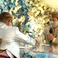 7 Potret Nikah CEO Ruangguru Belva Devara & Puteri Indonesia Riau ...