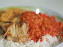 Ke Surabaya Tak Lengkap Kalau Belum Nikmati Sego Sambel Iwak Pe Mak Yeye