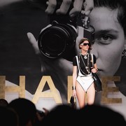 Chanel Naikan Harga Lagi, Bantah Ingin Saingi Hermes! Ini Alasan Sebenarnya