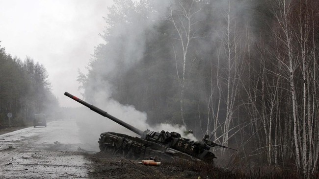 Tootal 1.000 tank Rusia disebut hancur selama perang di Ukraina.