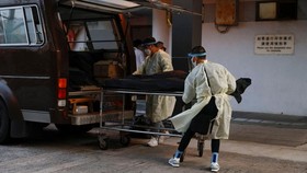 China Umumkan Kematian Covid Pertama Setelah Setahun