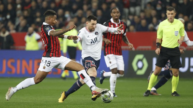 Kehadiran Lionel Messi dan Neymar tak mampu menghindari Paris Saint-Germain (PSG) dari kekalahan 0-1 saat melawan Nice di Liga Prancis.