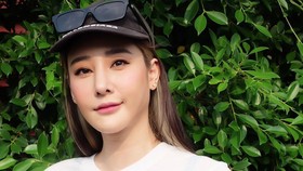 Jenazah Aktris Thailand Tangmo Nida Dikremasi
