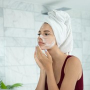 7 Face Wash dari Brand Lokal Ini Punya Formula yang Gentle di Kulit Wajah! Cocok Buat Kulit Sensitif