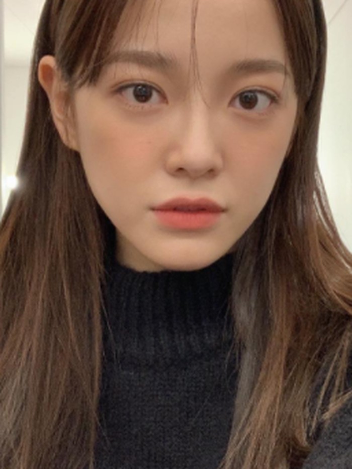 Dalam ajang tersebut, Se Jeong berhasil menduduki ranking ke-2, yang membuatnya debut bersama project group I.O.I/ foto: instagram.com/clean_0828