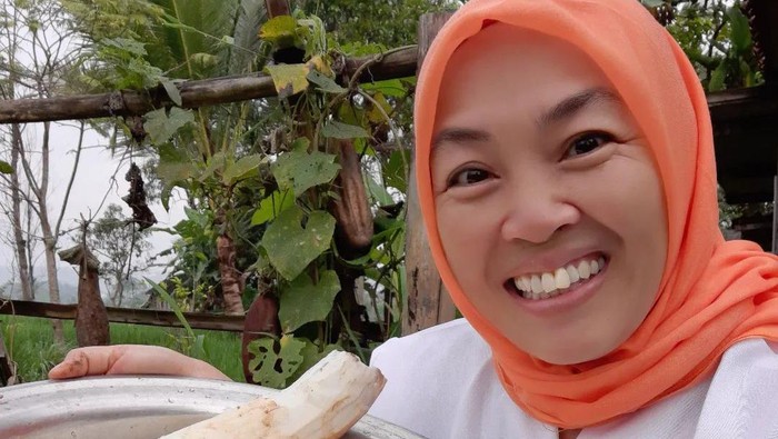Nissa Wargadipura, Pendiri Pesantren Ekologi Ath Thaariq
