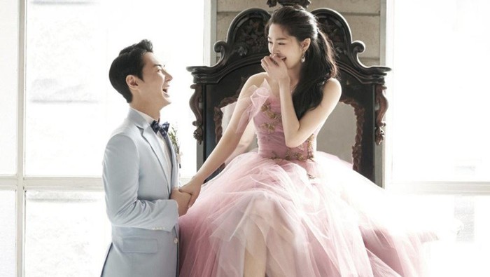 Direstui Fans, Deretan Selebriti Korea Pria Ini Menjalin Hubungan dengan Non-Selebriti