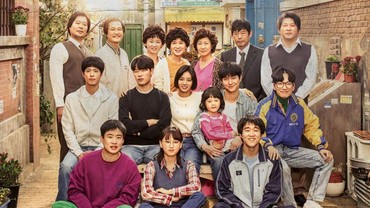 Momen Reuni Hangat para Pemain Drama Korea 'Reply 1988'