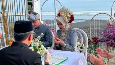 Mengapa Ayah Venna Melinda Jadi Sorotan Saat Proses Ijab Kabul?
