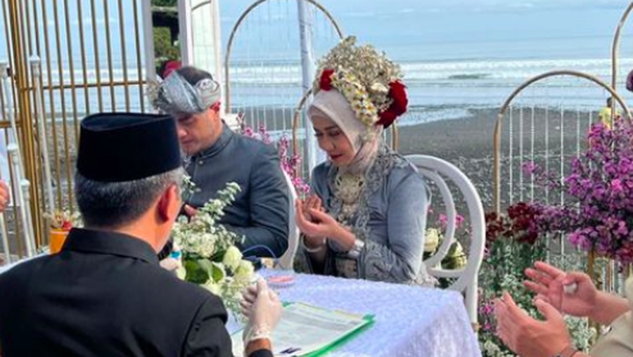 Venna Melinda, Ferry Irawan