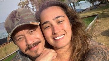img-title Kehadiran Pria Ini Bikin Hidup Alexandra Gottardo Lebih Bahagia