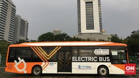 Penyedia Bus Transjakarta dan UNS Bikin Lab Baterai Kendaraan Listrik