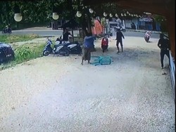 Carok 1 Lawan 3 di Bangkalan yang Mengerikan