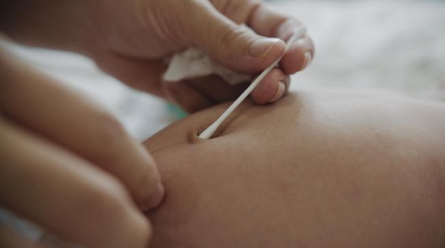 Penting untuk mengetahui cara membersihkan kotoran pusar, mengingat lubang kecil tersebut sering kali tak mendapatkan perhatian dan menjadi sarang bakteri.
