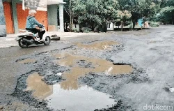 Dewan: Perbaikan Jalan Cianjur Selatan Harus Diprioritaskan RK!