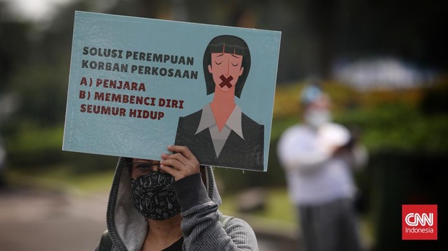 Kabid Humas Polda Sulteng mengatakan 11 tersangka yang menyetubuhi ABG 15 tahun di Parigi Moutong dijerat dengan pasal UU Perlindungan Anak.