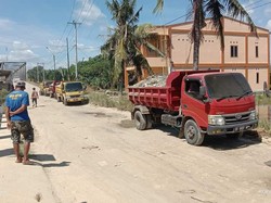 Jalan Rusak Gegara Tambang Liar di Situs Raja Bone, Warga Mengadu ke DPRD