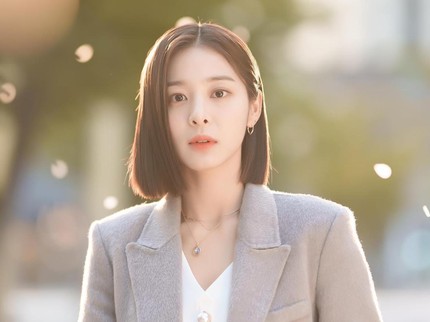 5 Fakta Seol In Ah, Bintang Drakor Business Proposal & Mr Queen