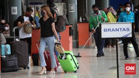 Kemenhub Respons soal Pelancong Masih Ditagih Tes PCR-Antigen