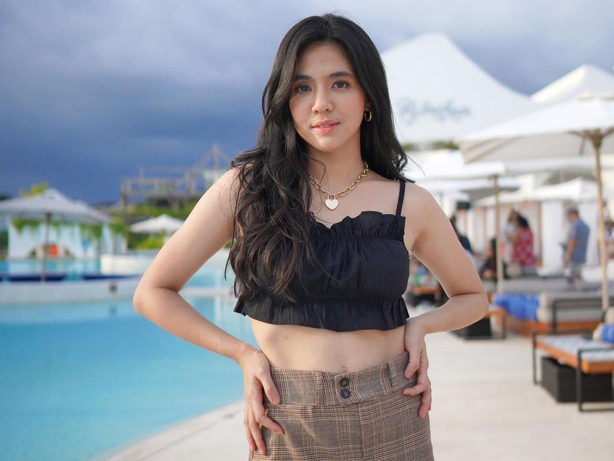 Qizga klizma qoyilayotgani videosi