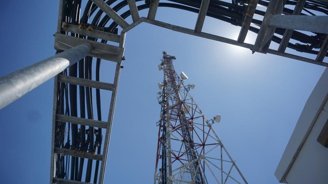 Telkom melalui anak usahaya, Mitratel tengah melakukan fiberisasi tower telekomunikasi sejumlah operator untuk mempercepat proses digitalisasi di Indonesia.