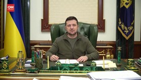VIDEO: Presiden Zelensky: Ukraina Hadapi Hari Senin Setiap Hari