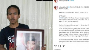img-title Dicap Jamet, Beginilah Foto Adam Deni Kala Acungkan Jari Tengah ke Jokowi