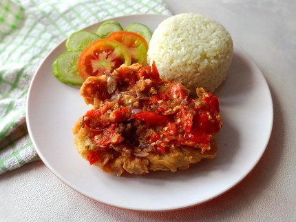 5 Resep Ayam Geprek Kekinian yang Gampang Dibuat dan Jadi Ide Jualan