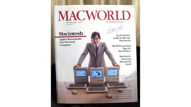 FOTO: Barang Langka Steve Jobs Dilelang, dari Cek Hingga NFT