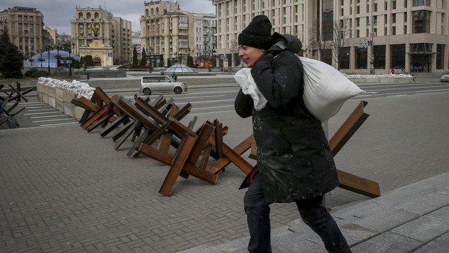 Goldman Sachs memprediksi krisis energi terburuk akan terjadi setelah serangan militer Rusia ke Ukraina.