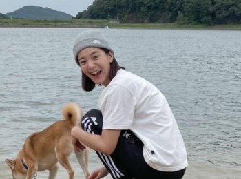 Belajar akting secara otodidak, Seol In Ah membuktikan kemampuannya sebagai aktris dengan sejumlah penghargaan yang telah ia raih. Ia juga telah dinobatkan sebagai aktris pendatang baru terbaik di tahun 2018 lalu./ foto: instagram.com/_seorina