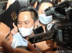 Hari Panjang Doni Salmanan Berujung Penahanan