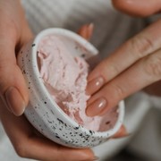 6 Kandungan di Skincare Terbaik untuk Mengurangi Produksi Minyak Berlebih di Wajah