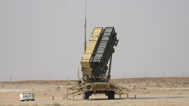 AS mengirimkan rudal Patriot ke Polandia untuk meningkatkan pertahanan negara anggota NATO itu di tengah peningkatan ancaman akibat invasi Rusia di Ukraina.