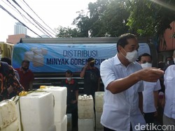 Penyebab Minyak Goreng Langka Terungkap: Dijual ke Industri-Diselundupkan