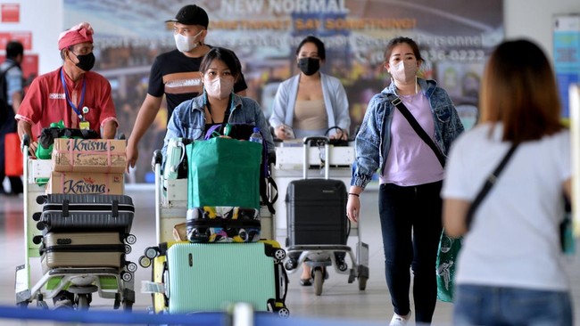 AP I mencatat jumlah penumpang di Bandara I Gusti Ngurah Rai Bali mencapai 450.936 orang selama periode cuti bersama Lebaran 2023, yaitu 19-25 April.