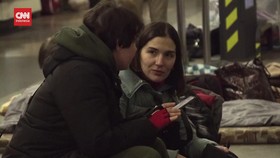 VIDEO: Wanita Ukraina Rayakan Hari Perempuan di Tempat Pengungsian